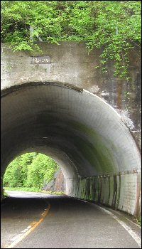 銅山トンネル