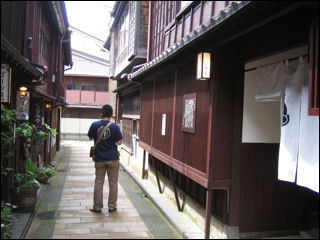 裏通り