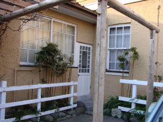 藤の間入口