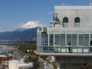 機械室と富士山