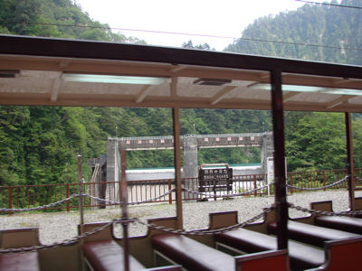 小屋平ダム